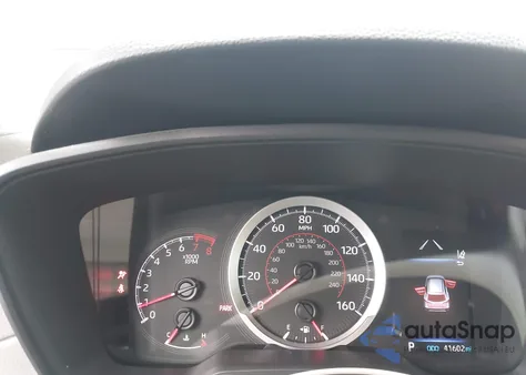 2022 Toyota Corolla Cross L z USA, uszkodzony, nr VIN 7MUAAABG2NV040334